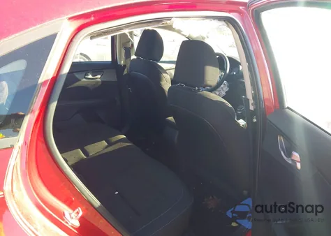 2021 Kia Forte Lxs из США, поврежденный, VIN 3KPF24AD3ME346618